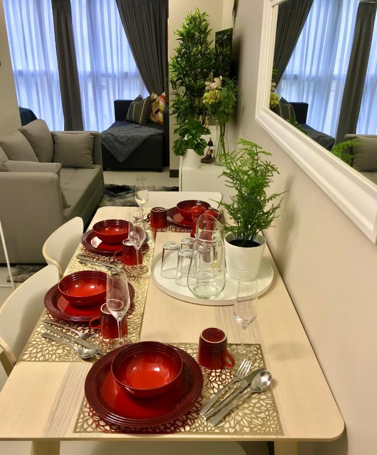 Daniella'S Modern & Cozy Suite In Uptown Bgc Manila Luaran gambar