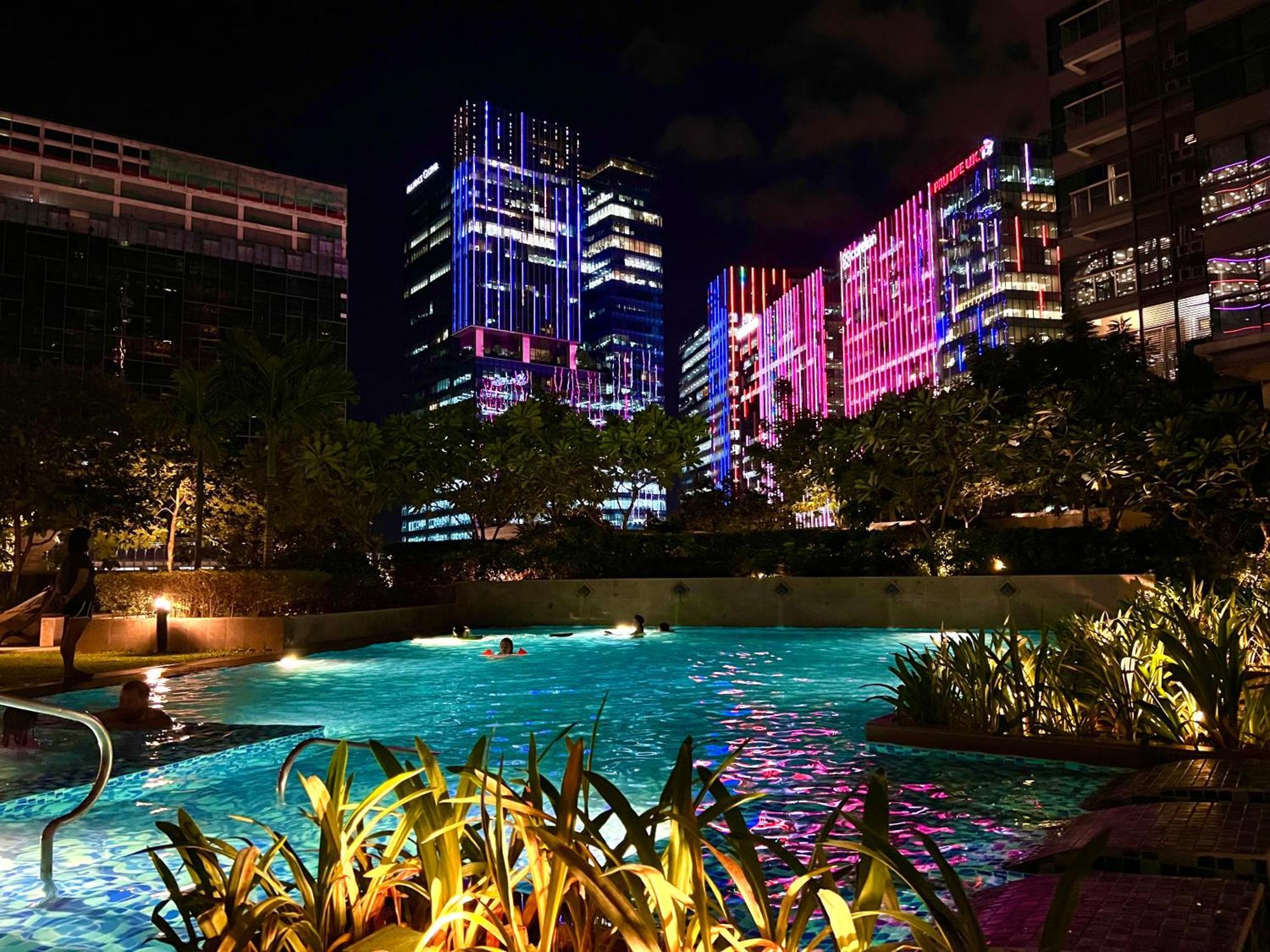 Daniella'S Modern & Cozy Suite In Uptown Bgc Manila Luaran gambar